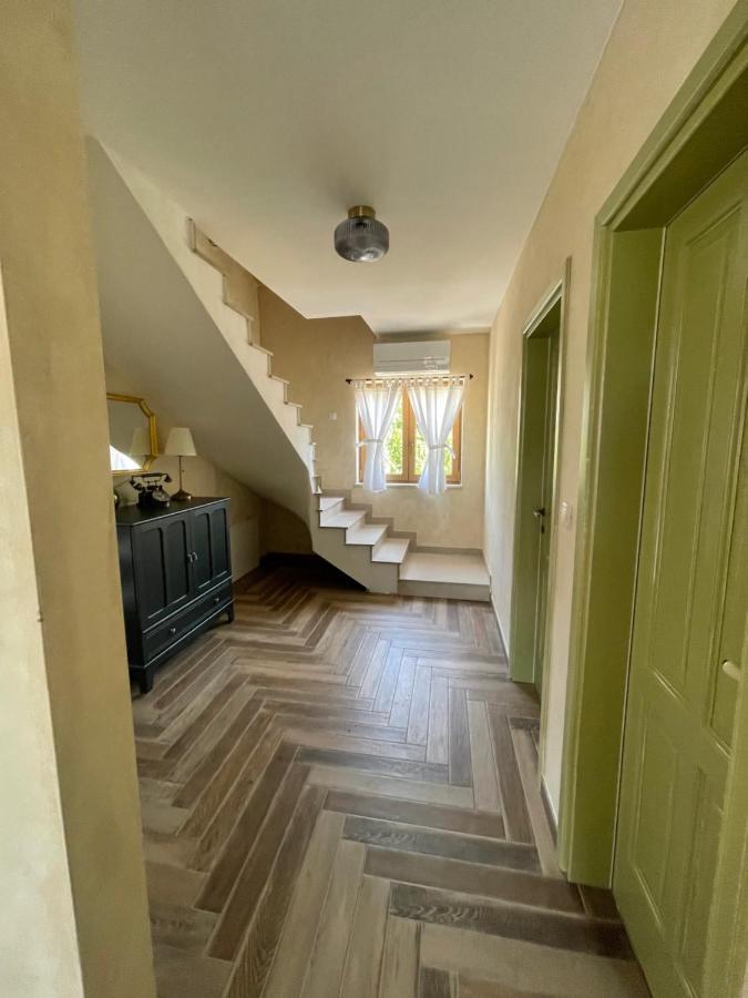 Apartments Sanja Пинезичи Экстерьер фото